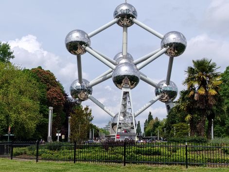 atomium2.jpg