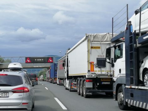 gigadugo.jpg gigadugo.jpg